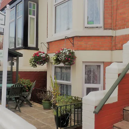 Bed & Breakfast Kenways Scarborough