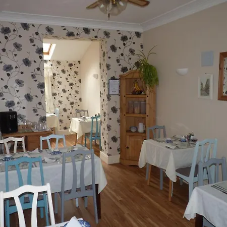 Kenways Bed & Breakfast 3*