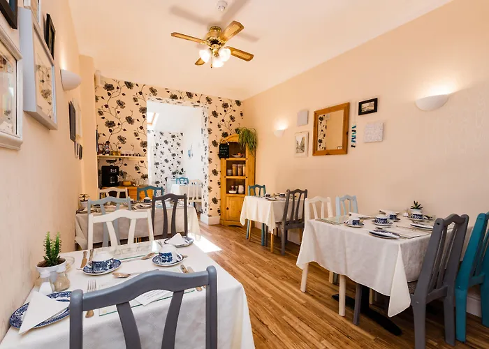 Kenways Bed & Breakfast 3*